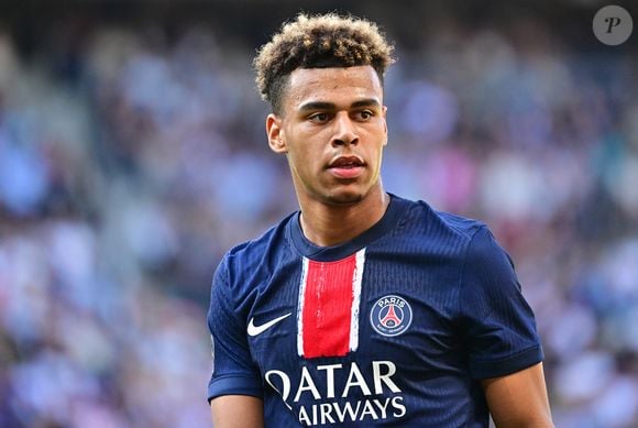 Il semblerait donc que Désiré Doué soit toujours un cœur à prendre

Désiré Doué lors du match de Ligue 1 McDonald's opposant le Paris Saint-Germain (PSG) au SCO Angers (1-0) au Parc des Princes à Paris, France, le 5 avril 2025. © Christian Liewig/Bestimage