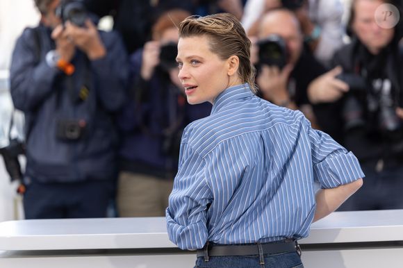 Et ce jeudi 14 mai 2026, c'est Mélanie Thierry qui a donné une véritable leçon de style aux photographes présents.

Mélanie Thierry au photocall du film "La Vie D'Une Femme" lors du 79ème Festival International du Film de Cannes, France, le 14 mai 2026. © Jacovides-Moreau/Bestimage