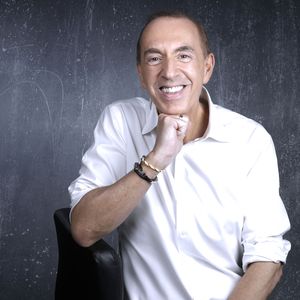 Le 9 février 2026, Jean‑Marc Morandini a annoncé sur X qu’il se retirait de l’antenne, souhaitant « rétablir le calme nécessaire au travail de la rédaction » et ne pas devenir un problème pour ses équipes.

Exclusif - Portrait de Jean-Marc Morandini à Paris, le 11 juin 2025.
© Cédric Perrin/Bestimage