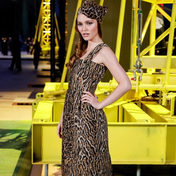 Lily-Rose Depp au photocall du défilé Chanel Collection Femme Prêt-à-Porter Automne/Hiver 2026-2027 lors de la Fashion Week de Paris (PFW) au Grand Palais, à Paris, France, le 9 mars 2026. © Olivier Borde/Bestimage