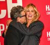 50'Inside a fêté ses vingt ans ce vendredi sur TF1, réunissant Nikos Aliagas et Isabelle Ithurburu.

Marc Lavoine et Adriana Karembeu lors d'une séance photo pour le « Concerto pour la paix » d'Omar Harfouch au Théâtre des Champs-Élysées à Paris, en France. Photo par Shootpix/ABACAPRESS.COM