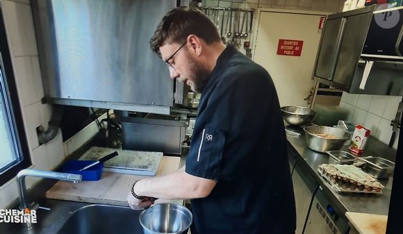 Après avoir reçu les premiers secours
Un candidat de "Cauchemar en cuisine" fait un malaise dans le nouvel épisode de M6