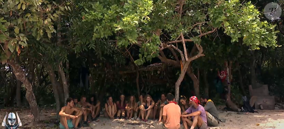 Réunification lors du huitième épisode de "Koh-Lanta, La Revanche des 4 Terres".