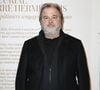 Chaque matin, il déguste un thé vert Sencha Gyokuro préparé à 70°C précise.

Exclusif - Pierre Hermé lors de la vente aux enchères caritative au profit de l'association BAB Charity à Paris pour aider les enfants atteints de leucémie chez Artcurial à Paris le 1er décembre 2025.
© Marc Ausset-Lacroix / Bestimage