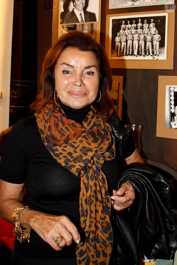 Exclusif - Dominique Tapie lors de la dédicace du livre "Tapie comme Bernard" de M. Griessinger à la librairie Elbé à Paris le 10 octobre 2024. © Philippe Baldini / Bestimage