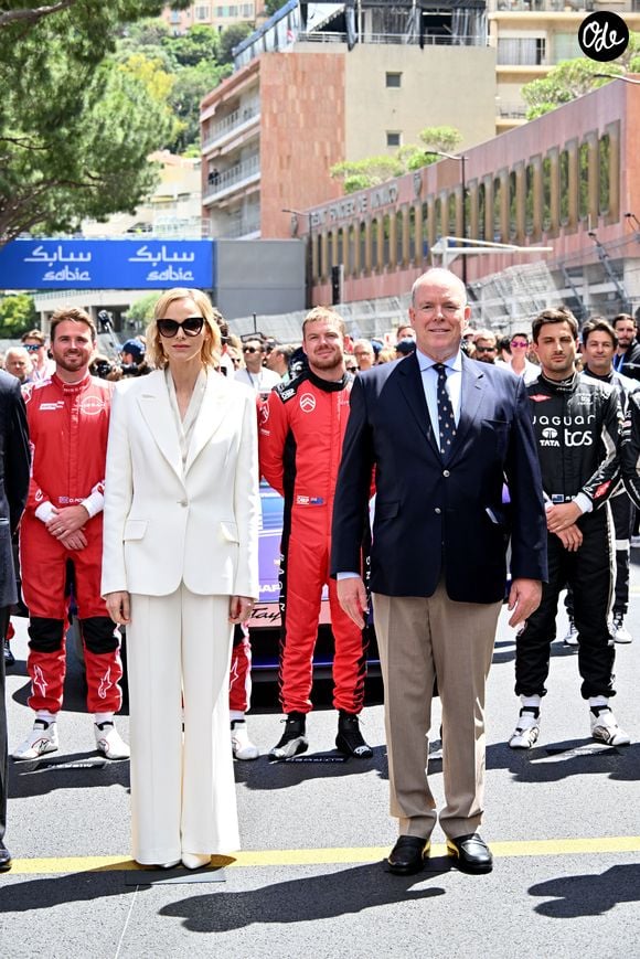 Le prince Albert II de Monaco et la princesse Charlene durant le Monaco E-Prix 2026, Round 10, le 17 mai 2026.  © Bruno Bebert / Bestimage