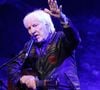 Le musicien s'est retrouvé face à deux personnes qui ont profité d'une fenêtre ouverte pour s'introduire chez lui

Exclusif - Concert de Hugues Aufray, 96 ans, au Vendespace à Mouilleron Le Captif, près de La-Roche-sur-Yon, le 24 avril 2026. © Noël Carrier / Bestimage