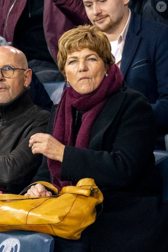 Véronique Rabiot (mère d'A.Rabiot) dans les tribunes lors du match de football de qualification pour la Coupe du monde 2022 entre la France et le Kazakhstan au stade Parc des Princes à Paris, France, le 13 novembre 2021. La France a gagné 8-0. © Cyril Moreau/Bestimage