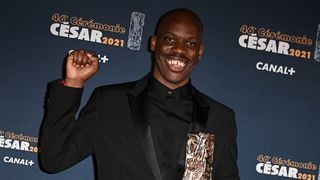 Jean-Pascal Zadi peut dire merci à sa femme Camille, la mère de ses 4 enfants : sans elle, la star du "Rêve américain" n'en serait pas là