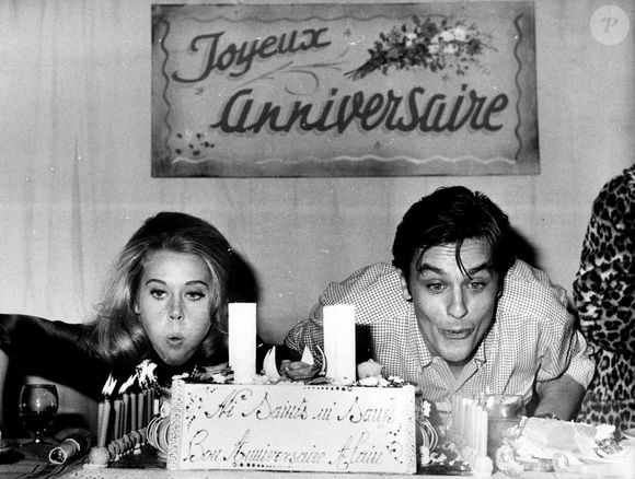 Les acteurs Alain et Nathalie Delon fêtent leur anniversaire - ©Photo by Alamy/ABACAPRESS.COM