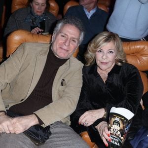 Laurent Olmedo et Nicoletta assistent à la première de Maison de Retraite 2 au Grand Rex à Paris, France, le 13 février 2024. Photo par Jerome Dominé/ABACAPRESS.COM