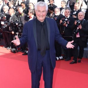 Claude Lelouch sur le tapis rouge de la cérémonie de clôture du 78ème Festival de Cannes au Palais des Festivals le 24 mai 2025 à Cannes, France. Photo par Jerome Domine/ABACAPRESS.COM