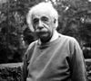 En 1915, Albert Einstein entretenait une correspondance suivie avec son jeune fils Hans Albert.

Albert Einstein le 15 septembre 1950 à Princeton, aux États-Unis. 

© Keystone Press Agency/ZUMA Press Wire