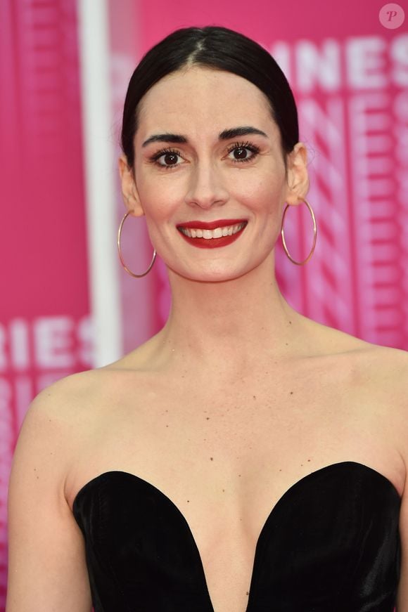 Melisa Sozen, l'actrice turque, membre du jury du festival, durant la soirée d'ouverture de la compétition du Canneseries le 7 avril 2018. © Bruno Bebert / Bestimage