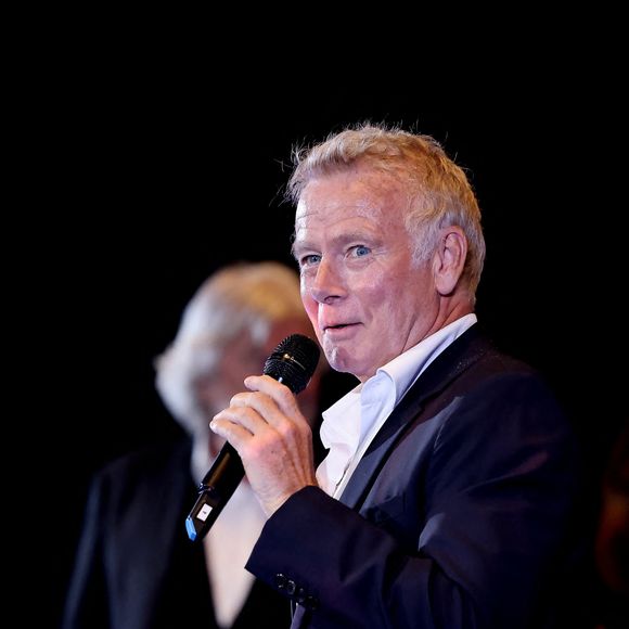 Franck Dubosc, Prix Romain Gary
Soirée de clôture et palmarès de la 7ème édition du festival Cineroman à Nice le 4 Octobre 2025 .  © Bebert-Jacovides/Bestimage