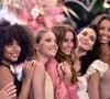 Cette ancienne Miss France rayonne depuis l’arrivée de sa fille.
Exclusif - Camille Cerf, Alicia Aylies, Amandine Petit, Malika Ménard, Valérie Bègue, Flora Coquerel, Marine Lorphelin lors de l'anniversaire de Malika Ménard qui fête ses 34 ans au club Barbanegra à Paris. © Rachid Bellak / Bestimage