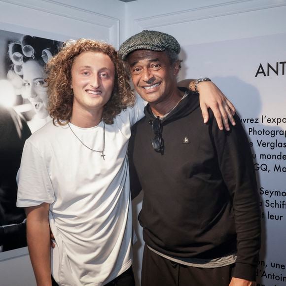 Exclusif - Joalukas Noah et son père Yannick Noah - Isabelle Camus a organisé pour son ami photographe Antoine Verglas, le vernissage de l'exposition éphémère de ses photographies à la Galerie La Hune en partenariat avec YellowKorner le 4 juillet 2023. © Jack Tribeca/Bestimage