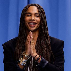 Fashion designer Olivier Rousteing lors du défilé de mode prêt-à-porter Balmain Printemps/été 2024 lors de la Fashion Week de Paris (PFW) à Paris, France, le 28 septembre 2023. Agence / Bestimage
