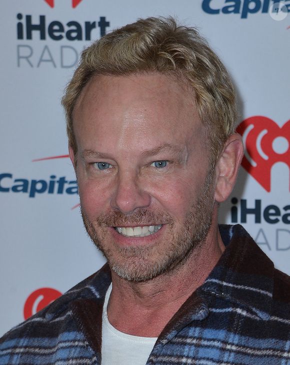 Ian Ziering à la soirée iHeartRadio 102.7 KIIS FM's Jingle Ball 2023 au Kia Forum à Los Angeles, Californie, Etats-Unis, le 1er décembre 2023.
Broadimage / Bestimage