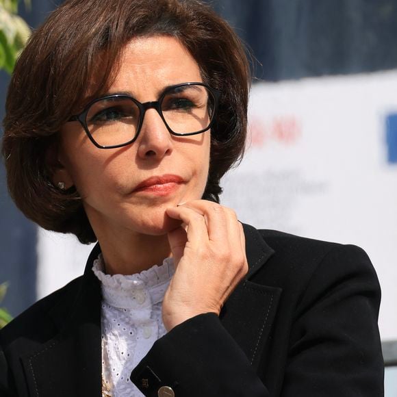 Celle-ci a perdu l'usage de ses jambes pendant de longs mois.

Rachida Dati, Ministre de la Culture, inaugure la réouverture de la cathédrale Saint-Pierre et Saint-Paul à Nantes, le 27 septembre 2025.
© Laëtitia Notarianni / Bestimage