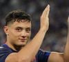 Sur les photos, on peut voir l’ailier des Bleus bras dessus, bras dessous avec une jolie brune
Louis Bielle-Biarrey (France) - Coupe du Monde de Rugby France 2023 du match de Poule A entre la France et la Namibie (96-0) au stade Velodrome à Marseille le 21 septembre 2023.