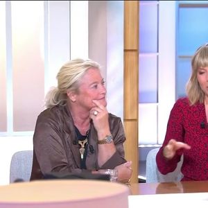Capture d'écran de C à Vous sur France 5
