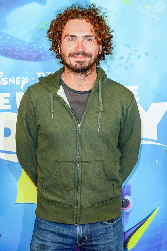 Lors d’une marche entre Lyon et Paris, Maxime Musqua demande à Yann Barthès un garde du corps pour sa sécurité

Maxime Musqua à la première de "Le Monde De Dory" au cinéma Gaumont Marignan Champs Elysées à Paris, France, le 20 juin 2016. © Coadic Guirec/Bestimage