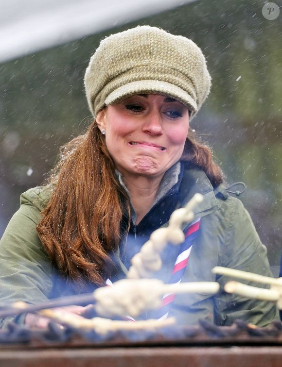 Kate Middleton (Catherine), la duchesse de Cambridge, enceinte, a pris part a un entrainement de benevoles de l'Association des Scouts au Great Tower Scout Camp pres de Newby Bridge, en Cumbrie, Angleterre, le 22 mars 2013.
EXPRESS SYNDICATION / BESTIMAGE