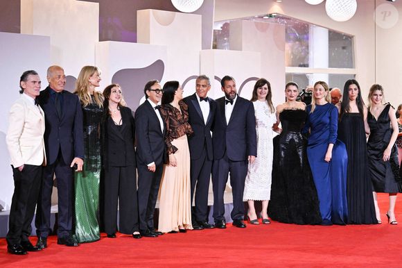 Ils se sont rendus à l'avant-première de "Jay Kelly", le nouveau film dans lequel joue George Clooney.

L'équipe de "Jay Kelly" au Festival international du film de Venise au Lido de Venise, le 28 août 2025. 

Photo : Aurore Marechal / ABACAPRESS.COM