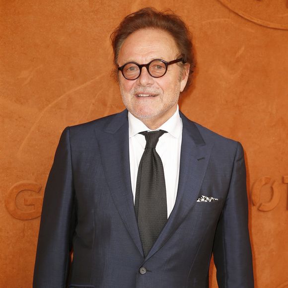 Guillaume Durand au village lors des internationaux de tennis de Roland Garros à Paris le 8 juin 2018.
© Christophe Aubert via Bestimage