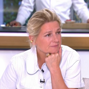 Anne-Elisabeth Lemoine reçoit JoeyStarr dans "C à vous" sur France 5