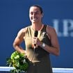 Caroline Garcia enceinte de son premier enfant : les clichés de l’annonce dans un décor paradisiaque