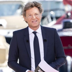 Exclusif - Laurent Delahousse lors de l'enregistrement du "20h30 le dimanche" (19/05/24) avec Laurent Delahousse lors du 77ème Festival International du Film de Cannes, France, le 17 mai 2024. © Olivier Borde/Bestimage