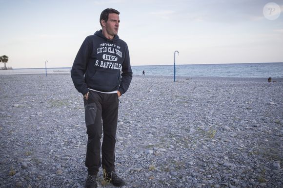 Jérôme Kerviel quitte l'Italie pour franchir la frontière française à Vintimille, Italie, 18 mai 2014. Photo by Marco Piovanotto/ABACAPRESS.COM