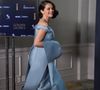 La robe blanche satinée de l'interprète du titre "Good For You" comportait un col licou drapé à la main avec des broderies tandis que le marié portait un smoking noir classique et un nœud papillon. 

Selena Gomez lors de la 82ème édition des Golden Globes au Beverly Hilton à Los Angeles, le 5 janvier 2024.