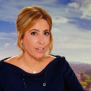 Captures d'écran - Léa Salamé présente son premier journal de 20 heures sur France 2  le 1er septembre 2025. 

© Alain Guizard / Bestimage