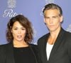Elle est tombée sous son charme lorsqu’il "l'était l'enfant star du film 'Génial, mes parents divorcent !'". Avec mes cousines, on trouvait ce petit blondinet très beau", s'était-elle rappelée en décembre dernier dans les pages de "Libération" qui lui consacrait un portrait. 

Lola Dewaere et son compagnon Gianni Giardinelli - Photocall des 125 ans du Ritz à Paris Le 14 septembre 2023. © Coadic Guirec / Bestimage
