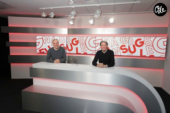 Alain Marschall et Olivier Truchot lors de la remise du trophée Grandes Gueules Moyen Orient pendant l’émission éponyme présentée par B.Petrover en duplex depuis Tel Aviv à Paris le 15 décembre 2022.

© Jack Tribeca / Bestimage