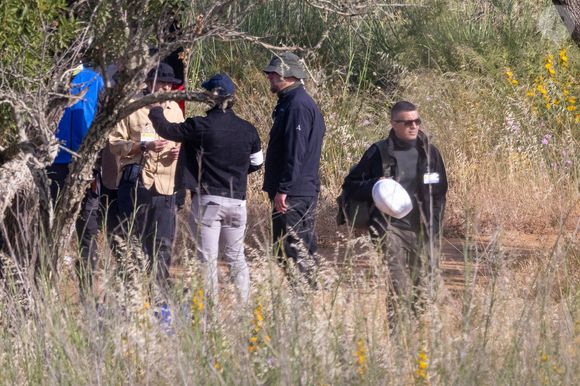 La police portugaise reprend les investigations, deux ans après les dernières fouilles menées au Portugal. De nouvelles recherches ont commencé aujourd'hui près de Praia da Luz, là où Maddie McCann a disparu en mai 2007. Praia da Luz, le 3 juin 2025.
