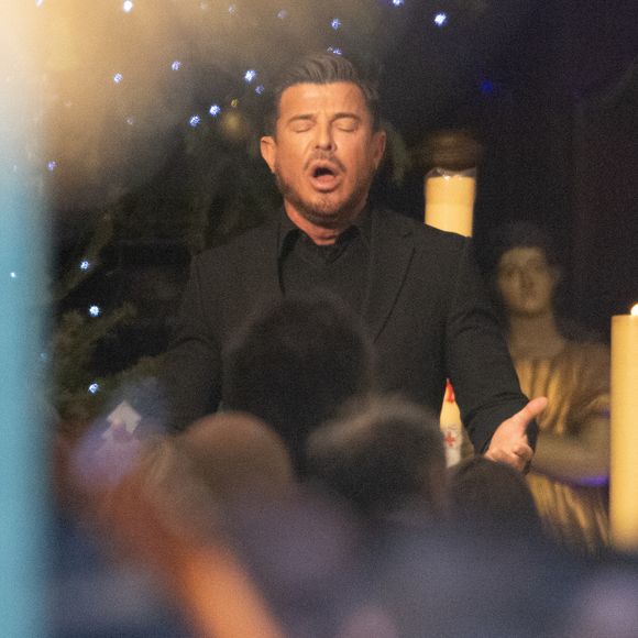 Vincent Niclo chante l'Ave Maria lors des obsèques de Brigitte Bardot en l'église Paroissiale Notre-Dame-de-l'Assomption de Saint-Tropez le 7 janvier 2025. Moreau / Jacovides / Bestimage