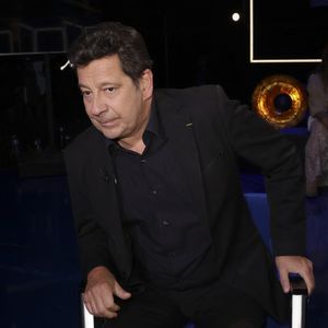 Exclusif - Laurent Gerra, lors de l'enregistrement de l'émission "La Boîte à secrets", présentée par F.Bollaert et diffusée le 10 octobre 2025 sur France 3, dans les studios du Lendit à Saint-Denis, Seine Saint-Denis, France, le 22 septembre 2025. © Jack Tribeca/Bestimage