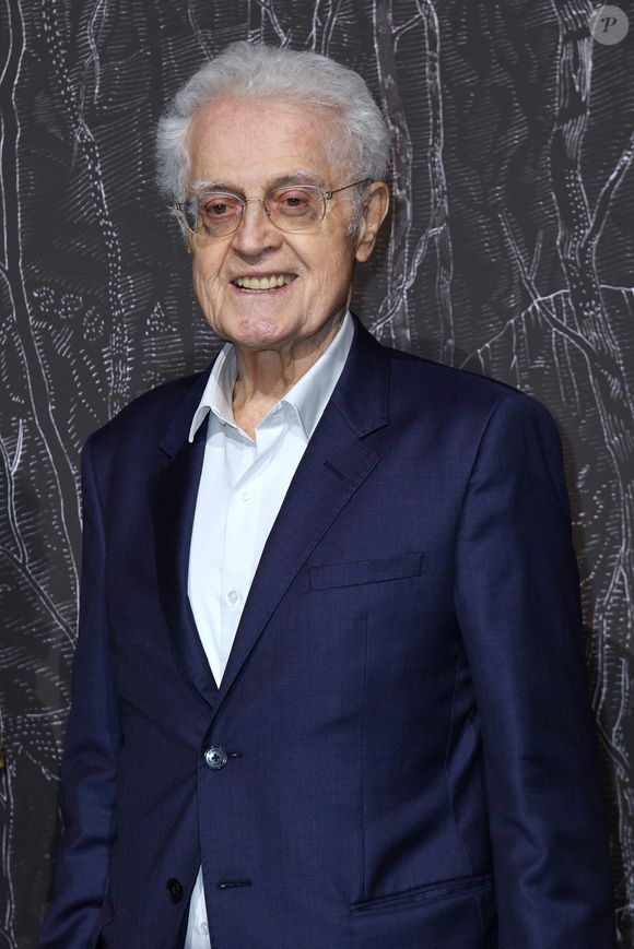 Lionel Jospin - Vernissage de l'exposition Ruinart "Promenade en Champagne" au Carreau du Temple à Paris. Le 9 mars 2023
© Giancarlo Gorassini / Bestimage