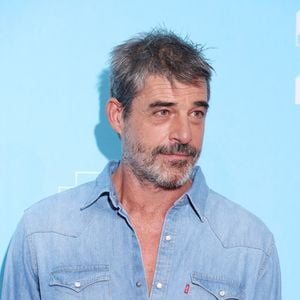 Thierry Neuvic au photocall de la mini-série "Infiltré(e)" lors de la 25ème édition du Festival de la fiction de la Rochelle, France, le 15 septembre 2023. © Denis Guignebourg/BestImage