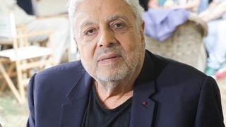 Enrico Macias tourne une page à Saint-Tropez : après 40 ans de souvenirs, sa villa vendue pour éponger une dette colossale