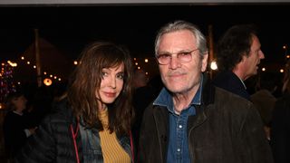 Plus de 24h après le départ de Tchéky Karyo, Anne Parillaud trouve la force de s'exprimer : "Tu vas terriblement me manquer"