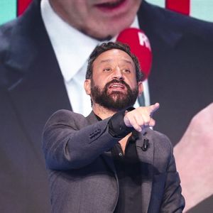 Exclusif - Cyril Hanouna, sur le plateau de l’émission « TPMP » présentée par C.Hanouna et diffusée en direct sur C8, Paris, France, le 08 janvier 2025. © Jack Tribeca / Bestimage