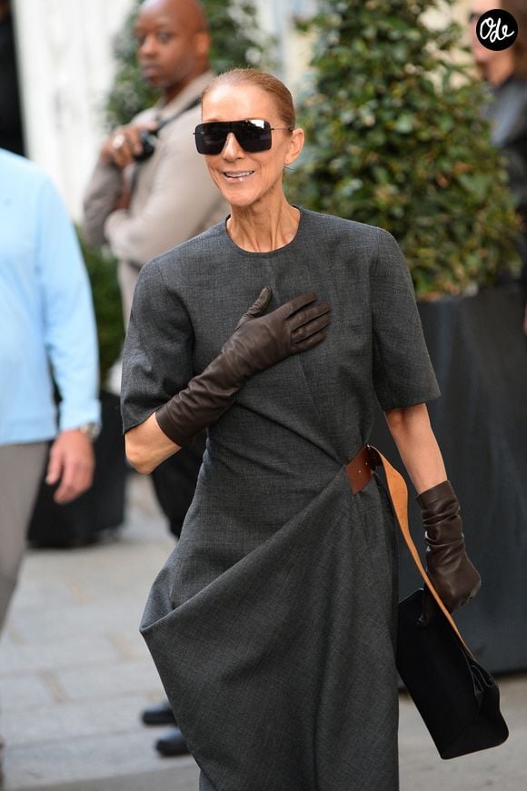 Céline Dion quitte le Royal Monceau pour se rendre aux répétitions de son concert parisien. Paris le 8 Septembre 2026. © Clement Prioli / Bestimage