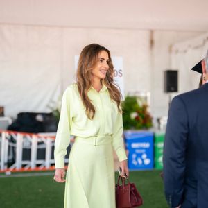 La princesse Lalla Salma de Jordanie reçoit son diplôme de l'Université de Caroline du Sud (USC), sous le regard ému de ses parents le roi Abdallah II de Jordanie et la reine Rania de Jordanie. Los Angeles, le 12 mai 2023. Dana Press / Bestimage