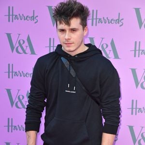 Brooklyn Beckham au photocall de la soirée "V&A Summer Party 2018" au "Victoria and Albert Museum" à Londres, le 20 juin 2018.
AGENCE / BESTIMAGE