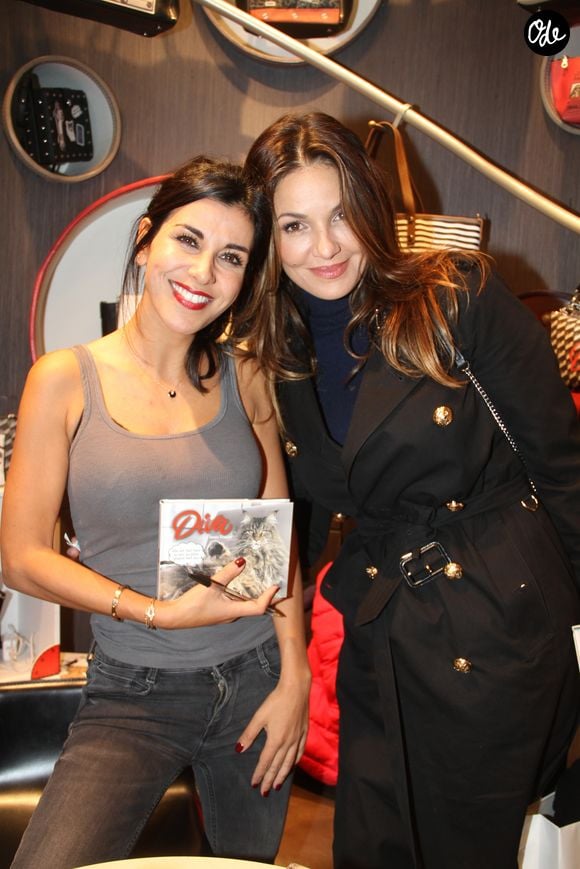 Nadia Farès et Reem Kherici lors de la présentation du livre de R. Khereci "Diva", inspiré par son chat, à la boutique Barbara à Paris, France, le 8 novembre 2017.

© Philippe Baldini/Bestimage